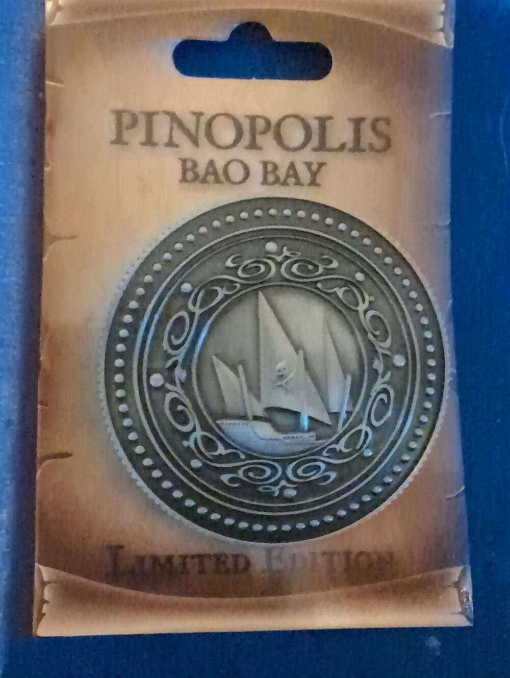 Pinopolis Bao Bay Pirates HotArt ACME LE 1000 Disney Pin